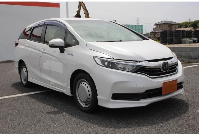 Honda Shuttle Hybrid 2024