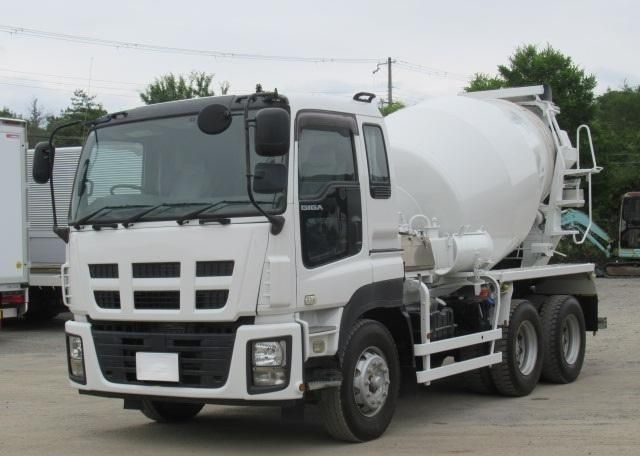 2015 ISUZU GIGA