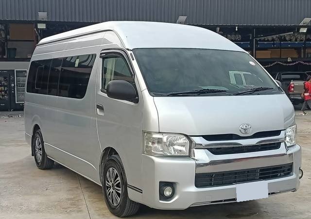 Toyota  Hiace 2019