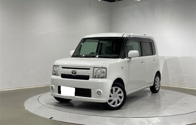 2015 TOYOTA PIXIS SPACE X
