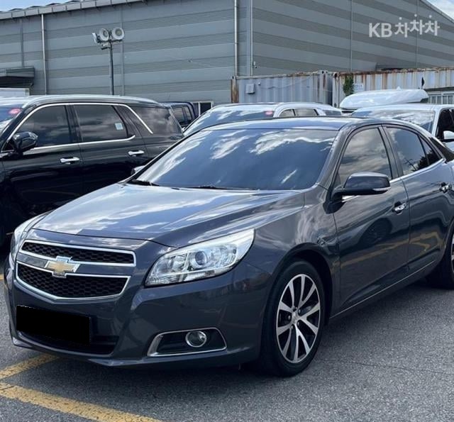 2016 CHEVROLET MALIBU thumbnail 2