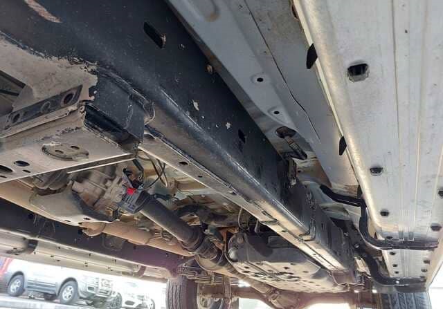 2016 TOYOTA HILUX SR5 WITH CANOPY thumbnail 8