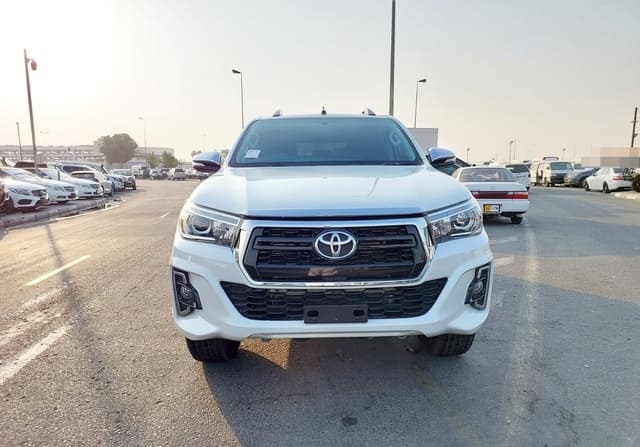 2016 TOYOTA HILUX SR5 WITH CANOPY thumbnail 15