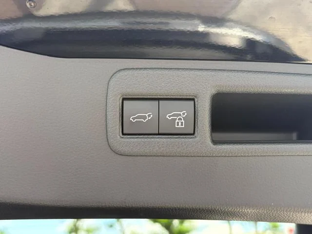 Toyota Harrier 2020 thumbnail 13