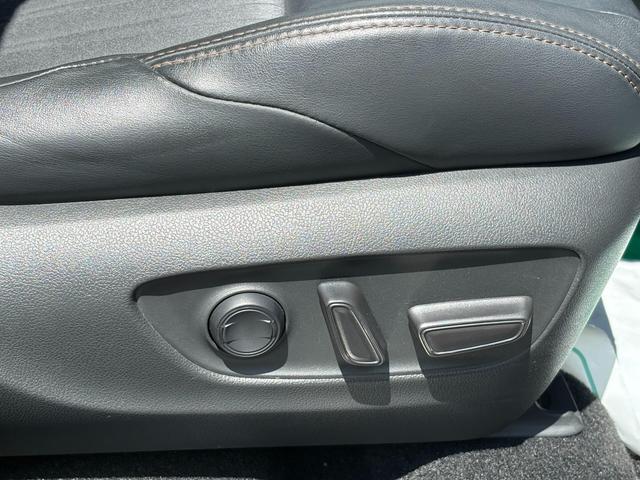 Toyota Harrier 2020 thumbnail 20