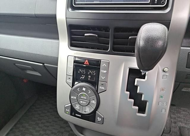 2009 TOYOTA NOAH DBA-ZRR70G 2WD thumbnail 15